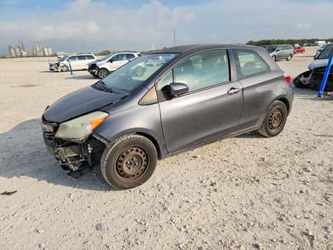 2012 Toyota Yaris, VIN JTDJTUD32CD536016. Фото 1 з 6 з аукціону Copart. Каталог авто зі США OpenDataCar.