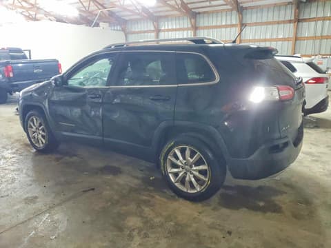 2015 Jeep Cherokee, VIN 1C4PJMDS5FW688856. Фото 2 з 6 з аукціону Copart. Каталог авто зі США OpenDataCar.