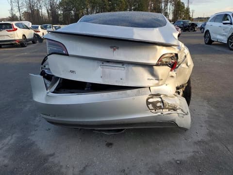 2018 Tesla Model 3, VIN 5YJ3E1EB8JF055233. Фото 6 з 6 з аукціону Copart. Каталог авто зі США OpenDataCar.