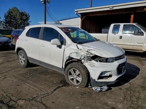 2019 Chevrolet Trax, VIN 3GNCJNSB9KL234284. Фото 4 из 6 с аукциона Copart. Каталог авто из США OpenDataCar.