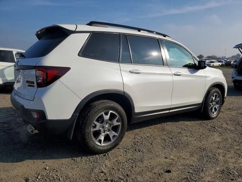 2022 Honda Passport, VIN 5FNYF8H63NB029994. Фото 3 з 6 з аукціону Copart. Каталог авто зі США OpenDataCar.