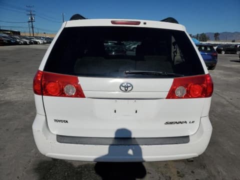 2010 Toyota Sienna, VIN 5TDKK4CC7AS320821. Фото 6 з 6 з аукціону Copart. Каталог авто зі США OpenDataCar.