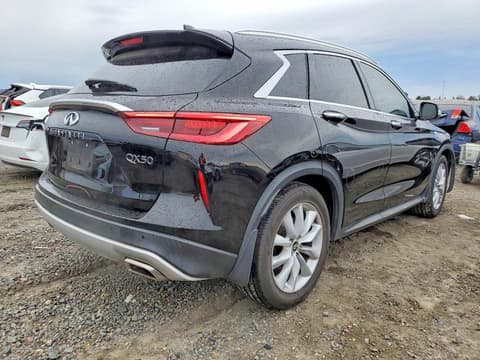 2019 Infiniti QX50, VIN 3PCAJ5M19KF114956. Photo 3 of 6 from Copart auction. OpenDataCar US salvage catalog.