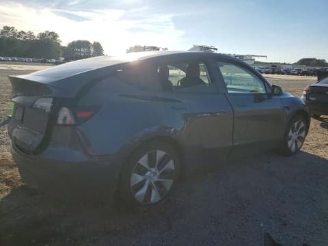 2022 Tesla Model Y, VIN 7SAYGDEE9NF453328. Фото 3 з 6 з аукціону Copart. Каталог авто зі США OpenDataCar.