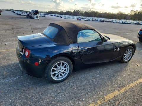 2005 Bmw Z4, VIN 4USBT33525LS55757. Photo 3 of 6 from Copart auction. OpenDataCar US salvage catalog.