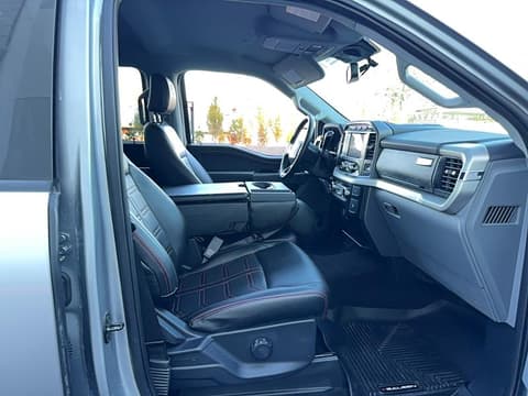 2023 Ford F-150 Lightning, VIN 1FTFW1E52PKD07025. Фото 5 з 6 з аукціону Copart. Каталог авто зі США OpenDataCar.