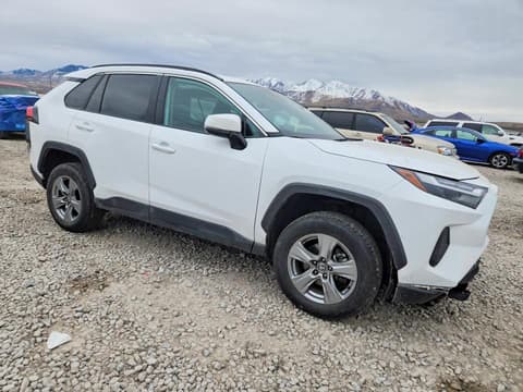 2024 Toyota RAV4, VIN 2T3P1RFV0RC428129. Фото 4 з 6 з аукціону Copart. Каталог авто зі США OpenDataCar.