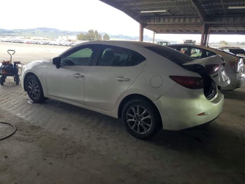 2018 Mazda 3, VIN 3MZBN1U78JM161098. Zdjęcie 2 z 6 z aukcji Copart. Katalog aut z USA OpenDataCar.