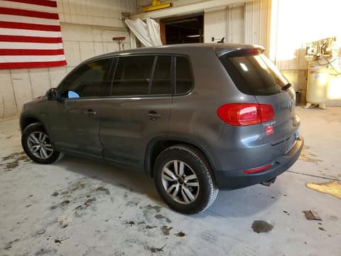 2012 Volkswagen Tiguan, VIN WVGAV7AX6CW003749. Фото 2 з 6 з аукціону Copart. Каталог авто зі США OpenDataCar.