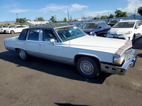 1991 Cadillac Brougham, VIN 1G6DW5477MR708867. Фото 4 з 6 з аукціону Copart. Каталог авто зі США OpenDataCar.