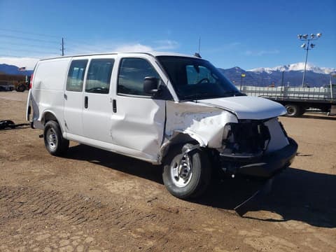 2025 Chevrolet Express 2500, VIN 1GCWGAFP0S1278586. Фото 4 из 6 с аукциона Copart. Каталог авто из США OpenDataCar.