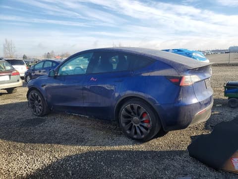 2025 Tesla Model Y, VIN 7SAYGDEF8SF232114. Фото 2 з 6 з аукціону Copart. Каталог авто зі США OpenDataCar.