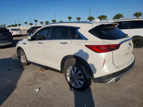 2020 Infiniti QX50, VIN 3PCAJ5M13LF109821. Фото 2 з 6 з аукціону Copart. Каталог авто зі США OpenDataCar.