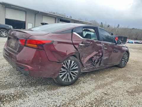 2023 Nissan Altima, VIN 1N4BL4DV3PN313818. Фото 3 з 6 з аукціону Copart. Каталог авто зі США OpenDataCar.