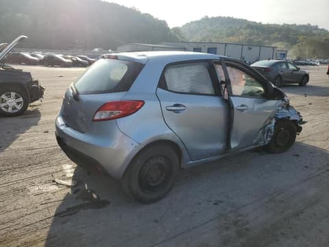 2013 Mazda 2, VIN JM1DE1KZ1D0155621. Фото 3 з 6 з аукціону Copart. Каталог авто зі США OpenDataCar.