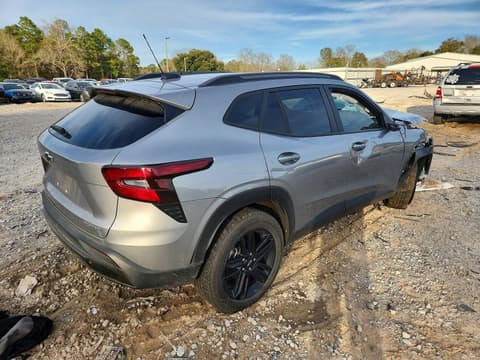 2025 Chevrolet Trax, VIN KL77LKEP2SC073151. Фото 3 з 6 з аукціону Copart. Каталог авто зі США OpenDataCar.