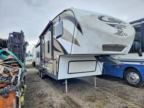 2015 Keystone Cougar, VIN 4YDF28S2XF2507550. Фото 1 з 6 з аукціону Copart. Каталог авто зі США OpenDataCar.