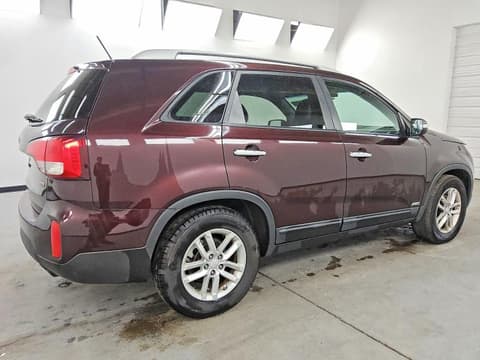 2015 Kia Sorento, VIN 5XYKTCA64FG592459. Фото 3 з 6 з аукціону Copart. Каталог авто зі США OpenDataCar.