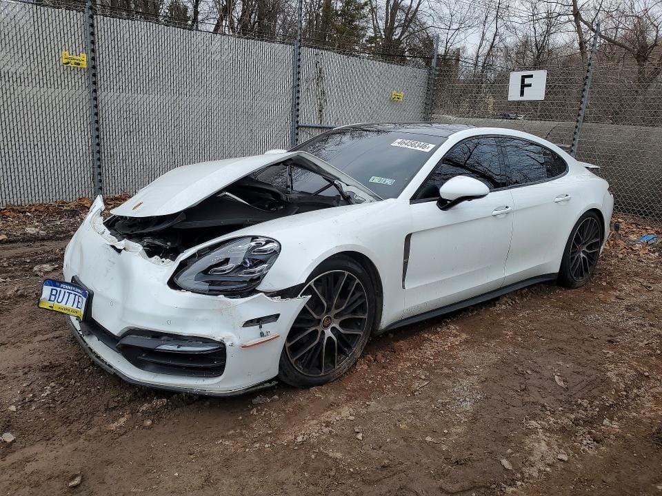 2022 Porsche Panamera