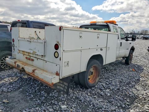 2003 Ford F-450 Super Duty, VIN 1FDXX47P83EB91271. Фото 3 з 6 з аукціону Copart. Каталог авто зі США OpenDataCar.