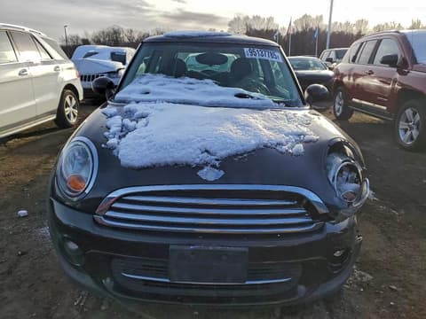 2011 Mini Cooper, VIN WMWSU3C59BT251913. Фото 5 з 6 з аукціону Copart. Каталог авто зі США OpenDataCar.