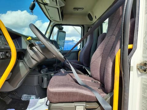 2025 Volvo VN, VIN 4V4NC9EH2SN671096. Фото 5 з 6 з аукціону Copart. Каталог авто зі США OpenDataCar.