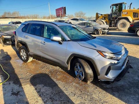 2025 Toyota RAV4, VIN 2T3P1RFV2SC546186. Фото 4 из 6 с аукциона Copart. Каталог авто из США OpenDataCar.