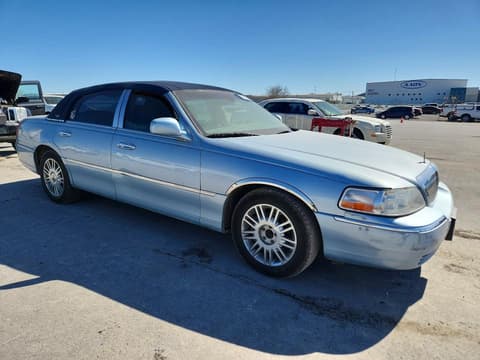 2008 Lincoln Town Car, VIN 2LNHM82V48X652949. Фото 4 з 6 з аукціону Copart. Каталог авто зі США OpenDataCar.