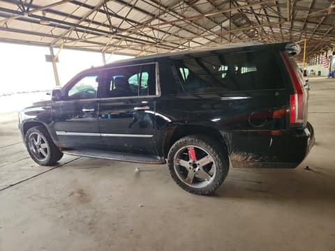 2015 Cadillac Escalade ESV, VIN 1GYS3SKJ3FR627971. Фото 2 з 6 з аукціону Copart. Каталог авто зі США OpenDataCar.