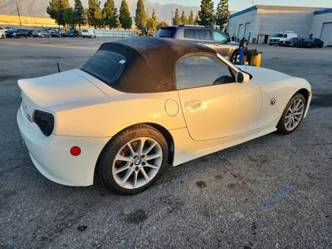 2006 Bmw Z4, VIN 4USBU33536LW67944. Photo 3 of 6 from Copart auction. OpenDataCar US salvage catalog.