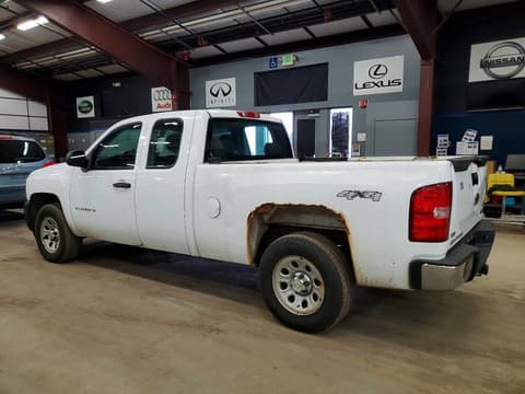 2011 Chevrolet Silverado, VIN 1GCRKPE38BZ306455. Фото 2 из 6 с аукциона Copart. Каталог авто из США OpenDataCar.