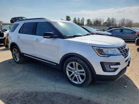 2017 Ford Explorer, VIN 1FM5K7D8XHGD10244. Фото 4 з 6 з аукціону Copart. Каталог авто зі США OpenDataCar.