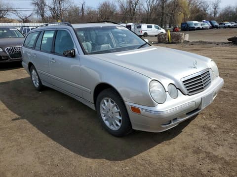 2001 Mercedes-benz E-Class, VIN WDBJH82J91X050744. Zdjęcie 4 z 6 z aukcji Copart. Katalog aut z USA OpenDataCar.
