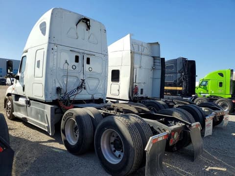2016 Freightliner Cascadia 125, VIN 1FUJGLDR5GLGV6404. Фото 3 з 6 з аукціону Copart. Каталог авто зі США OpenDataCar.