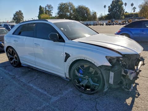 2022 Audi RS Q8, VIN WU1ARBF14ND007574. Фото 4 з 6 з аукціону Copart. Каталог авто зі США OpenDataCar.