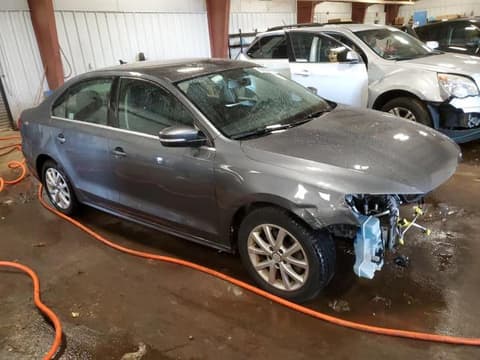 2013 Volkswagen Jetta, VIN 3VWDX7AJ9DM302934. Фото 4 з 6 з аукціону Copart. Каталог авто зі США OpenDataCar.