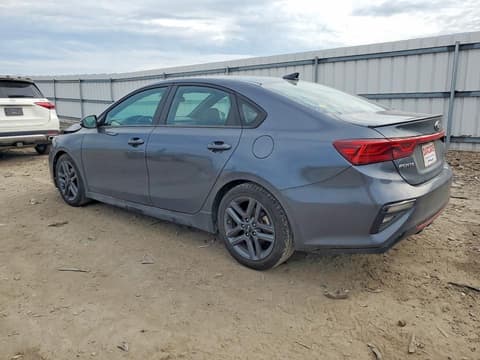 2021 Kia Forte, VIN 3KPF34AD1ME422978. Фото 2 из 6 с аукциона Copart. Каталог авто из США OpenDataCar.