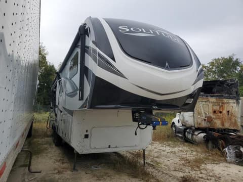 2023 Soli Trvl Trlr, VIN 573FS3627PAA16016. Photo 1 of 6 from Copart auction. OpenDataCar US salvage catalog.