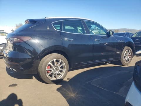 2019 Maserati Levante, VIN ZN661YUL2KX338664. Фото 3 з 6 з аукціону Copart. Каталог авто зі США OpenDataCar.