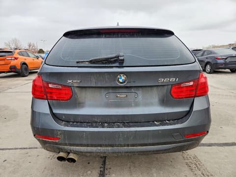 2015 Bmw motorrad 328, VIN WBA3G7C59FK297773. Фото 6 з 6 з аукціону Copart. Каталог авто зі США OpenDataCar.