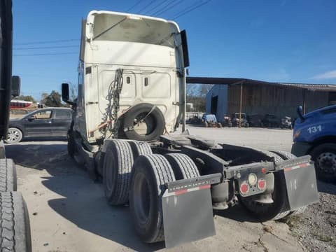 2019 Freightliner Cascadia 126, VIN 3AKJHHDR1KSKB4817. Фото 3 з 6 з аукціону Copart. Каталог авто зі США OpenDataCar.