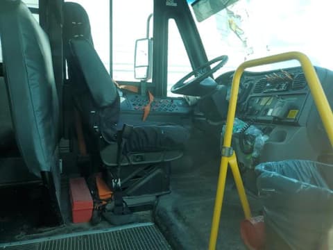 2018 Freightliner Chassis, VIN 4UZABRFD0JCJM4124. Zdjęcie 5 z 6 z aukcji Copart. Katalog aut z USA OpenDataCar.