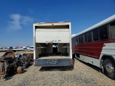 2017 Chevrolet Express 4500, VIN 1HA6GUCG3HN011476. Фото 6 з 6 з аукціону Copart. Каталог авто зі США OpenDataCar.