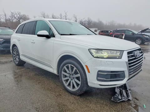 2017 Audi Q7, VIN WA1LAAF73HD046974. Фото 4 з 6 з аукціону Copart. Каталог авто зі США OpenDataCar.