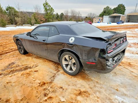 2018 Dodge Challenger, VIN 2C3CDZAG4JH245757. Фото 2 з 6 з аукціону Copart. Каталог авто зі США OpenDataCar.
