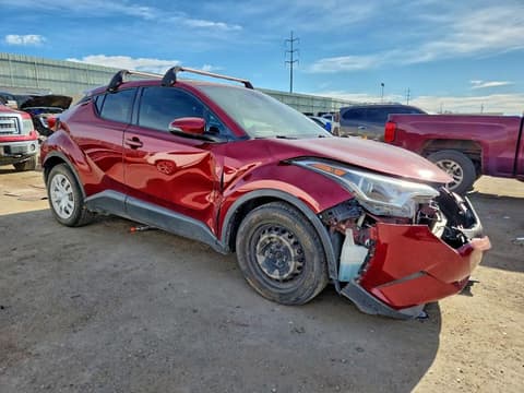 2019 Toyota C-HR, VIN JTNKHMBX1K1048473. Фото 4 з 6 з аукціону Copart. Каталог авто зі США OpenDataCar.