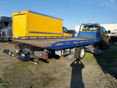 2019 Ford F-650, VIN 1FDWX6DCXKDF08478. Фото 3 из 6 с аукциона Copart. Каталог авто из США OpenDataCar.