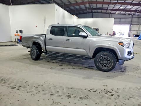 2018 Toyota Tacoma, VIN 5TFAZ5CNXJX068149. Фото 4 з 6 з аукціону Copart. Каталог авто зі США OpenDataCar.