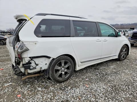 2017 Toyota Sienna, VIN 5TDXZ3DC8HS798671. Фото 3 з 6 з аукціону Copart. Каталог авто зі США OpenDataCar.