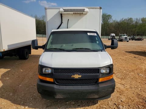 2017 Chevrolet Express G4500, VIN 1HA6GUCG0HN003917. Фото 5 з 6 з аукціону Copart. Каталог авто зі США OpenDataCar.